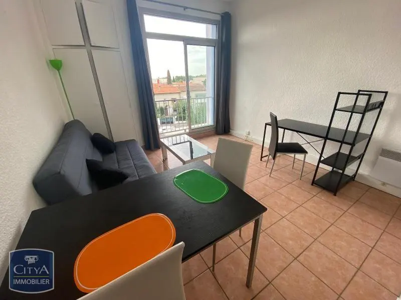 Photo 2 Appartement 1 pièce 23m²