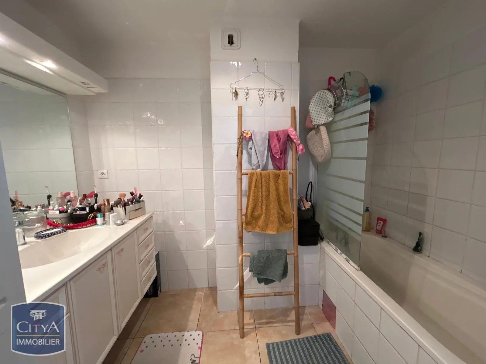 LOCATION - NIMES - T3 - DUPLEX - PROCHE CENTRE VILLE - JEAN JAURES