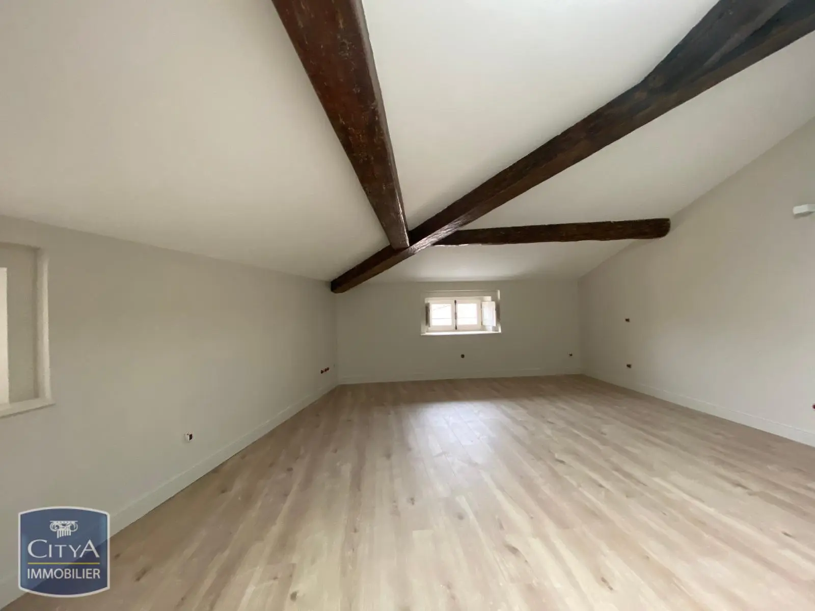 Photo 3 Appartement 1 pièce 44.3m²