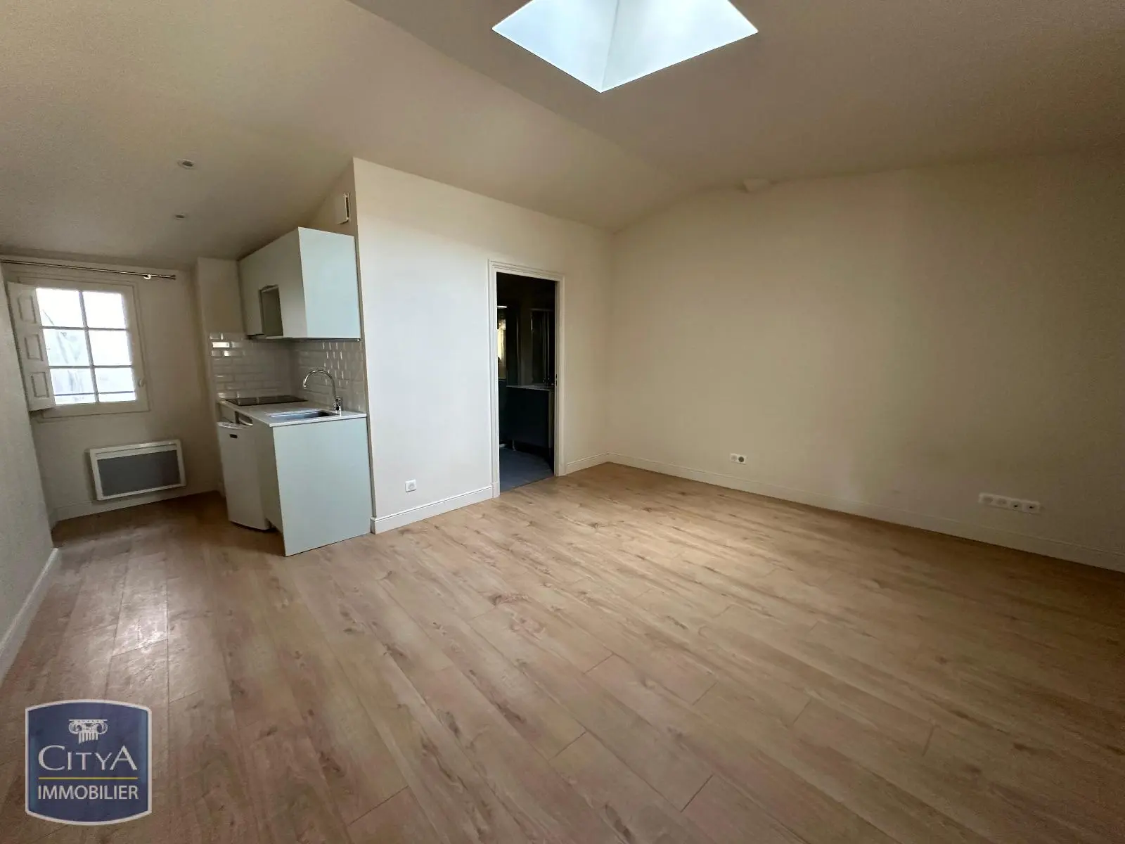 Photo 2 Appartement 1 pièce 32.5m²