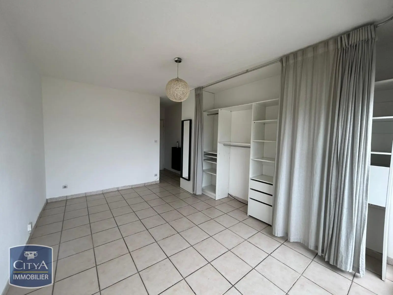 Photo 3 Appartement 1 pièce 19.34m²