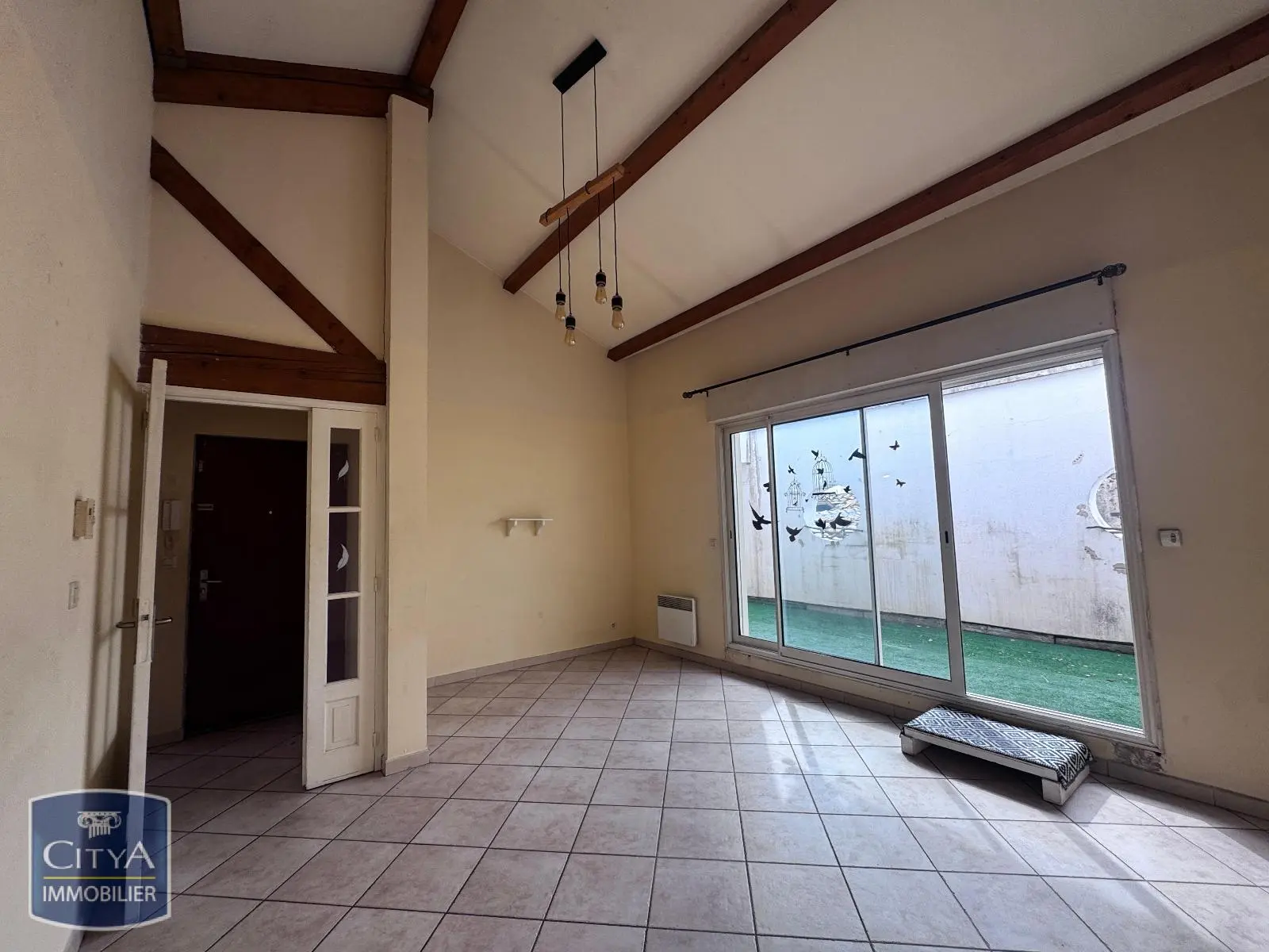 Appartement 4 pièces 71 m² · à Nîmes · 71,4 m² · 878 €/mois