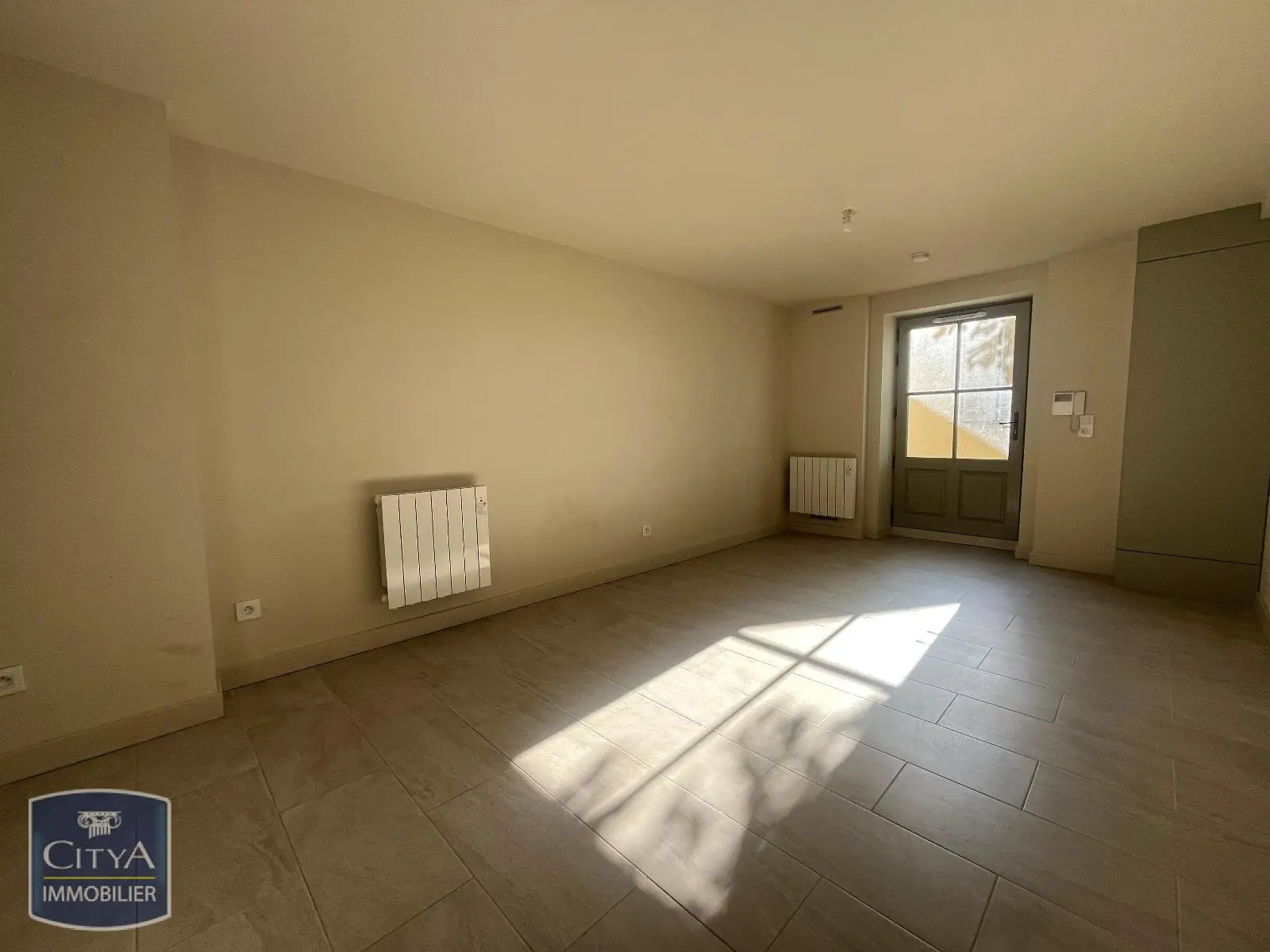 Photo 3 Appartement 2 pièces 35.84m²