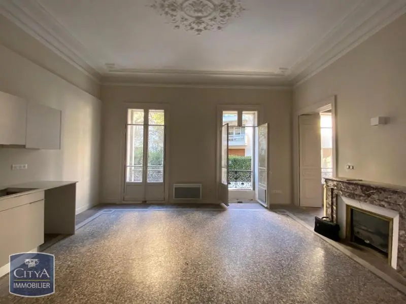 Photo 1 Appartement 2 pièces 55.3m²