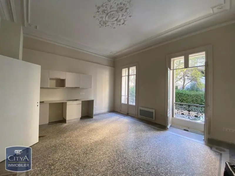 Photo 2 Appartement 2 pièces 55.3m²