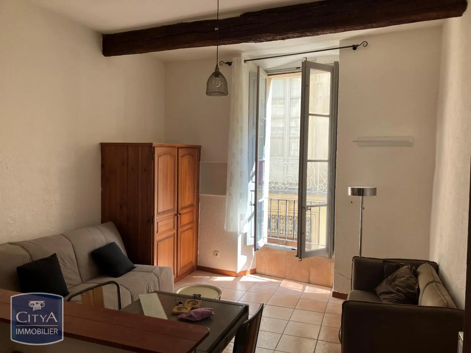 Photo 1 Appartement 1 pièce 24.38m²