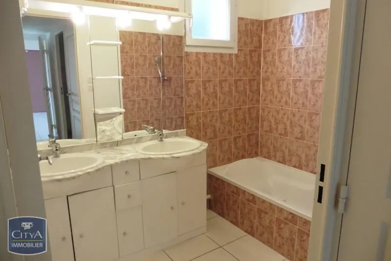 Photo 6 Appartement 2 pièces 49.75m²