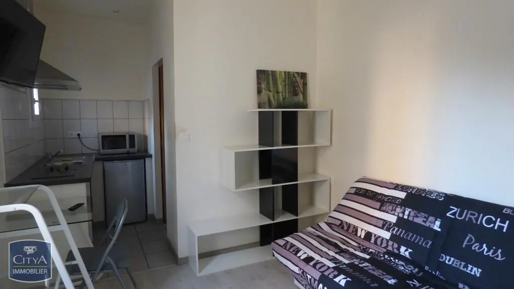 Photo 1 Appartement 1 pièce 14.65m²