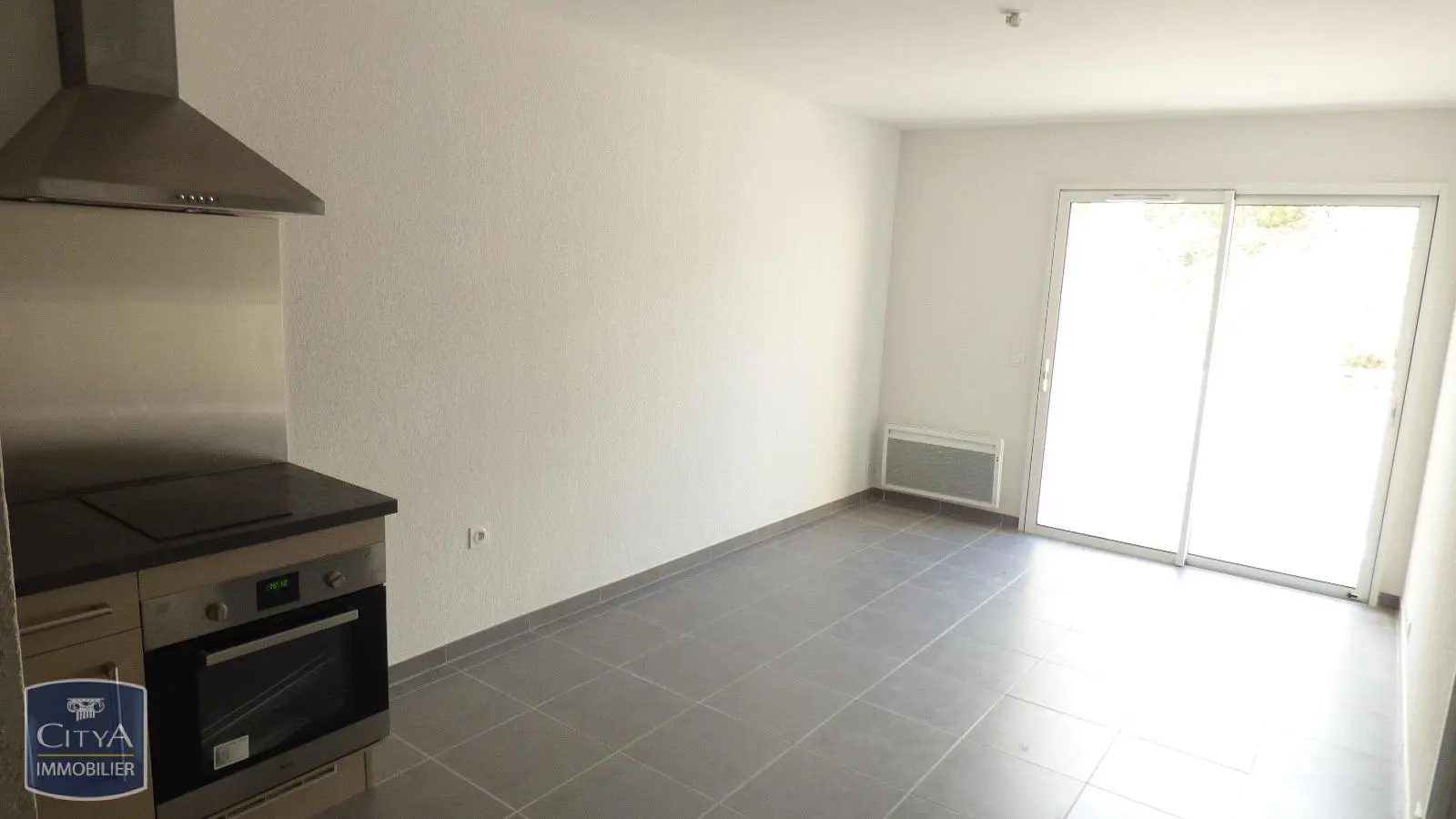 LOCATION APPARTEMENT NIMES T2