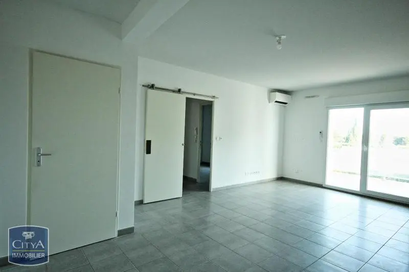 Photo 2 Appartement 4 pièces 74.9m²
