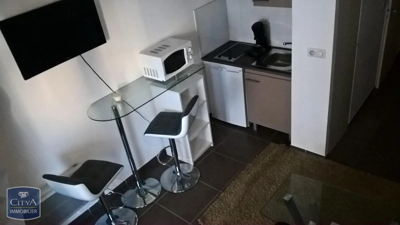 Photo 5 Appartement 1 pièce 15.74m²