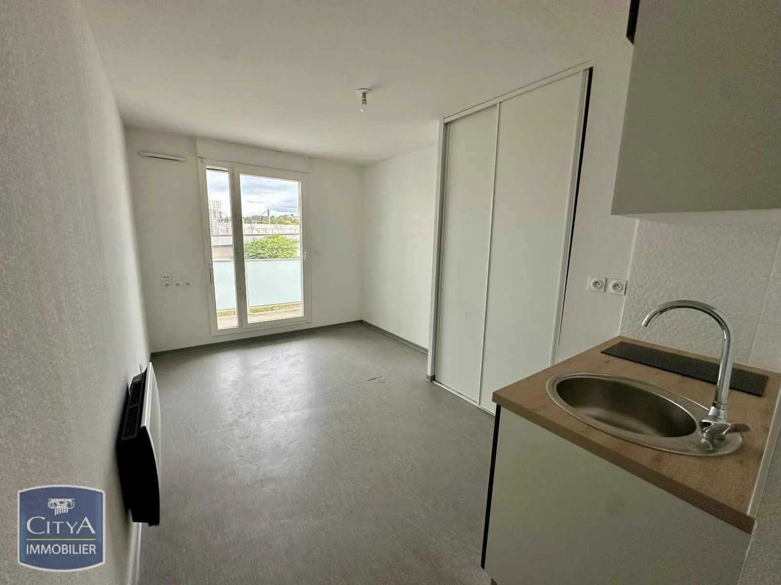 Photo 2 pour Appartement 1 pièce 18.3m² Photo 2 Appartement 1 pièce 18.3m²