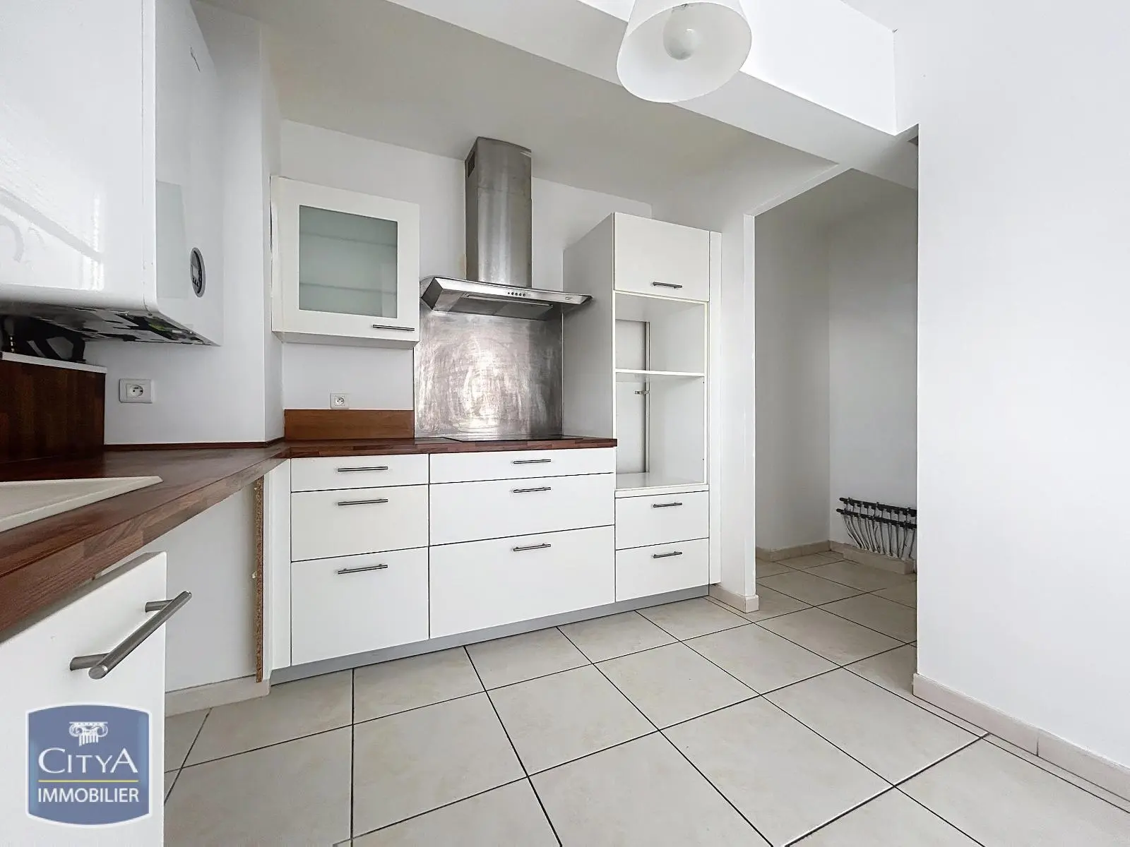 Photo 3 Appartement 4 pièces 93.96m²