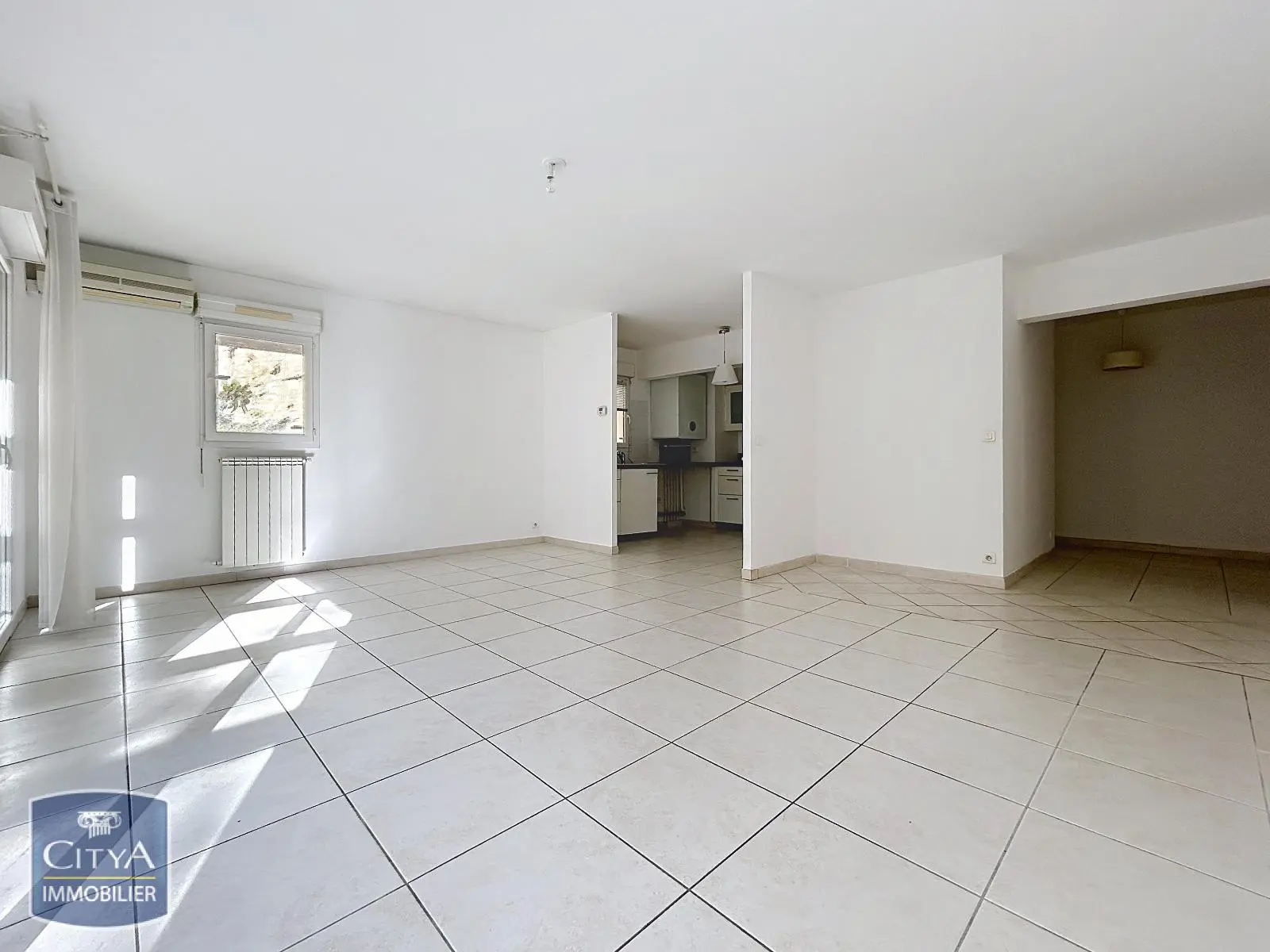 Photo 7 Appartement 4 pièces 93.96m²