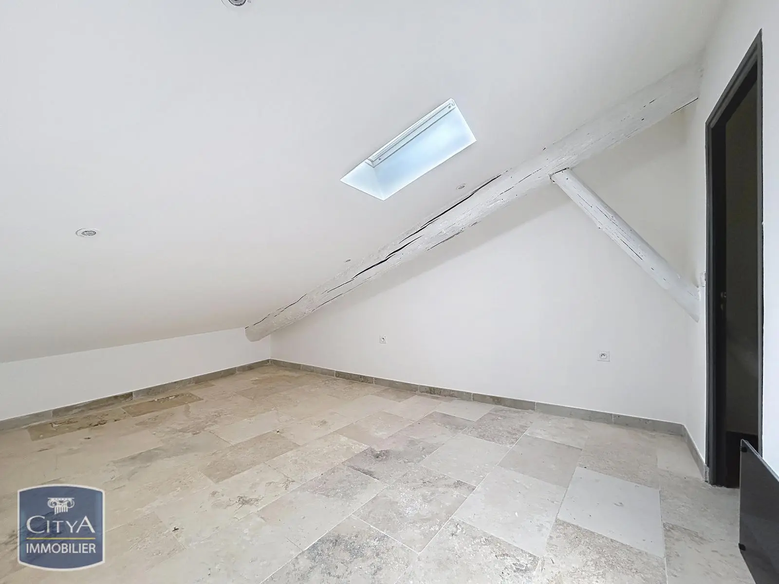 Photo 3 Appartement 1 pièce 34.43m²