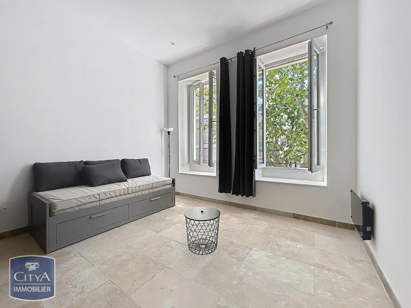 Photo 1 Appartement 1 pièce 42.73m²