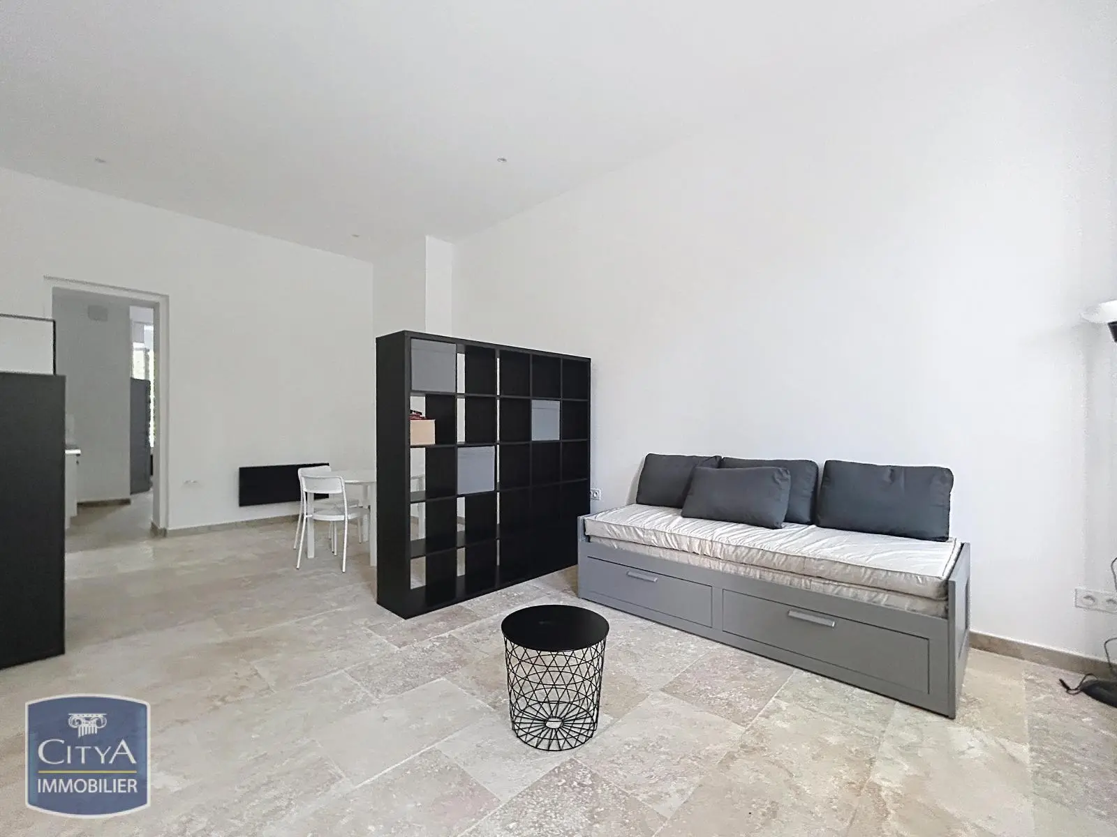 Photo 2 Appartement 1 pièce 42.73m²