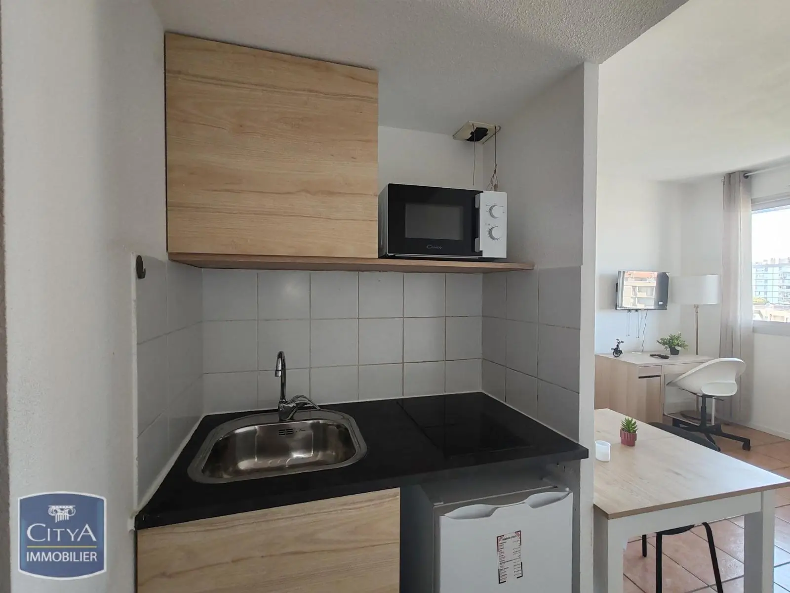 Photo 2 Appartement 1 pièce 23m²
