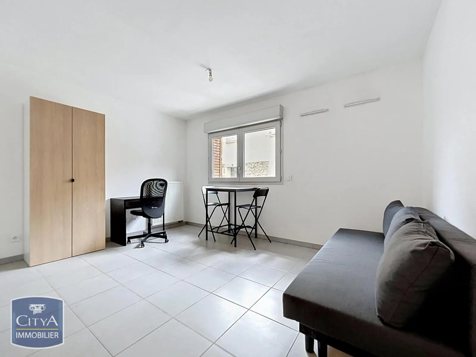 Photo 3 Appartement 1 pièce 23.98m²