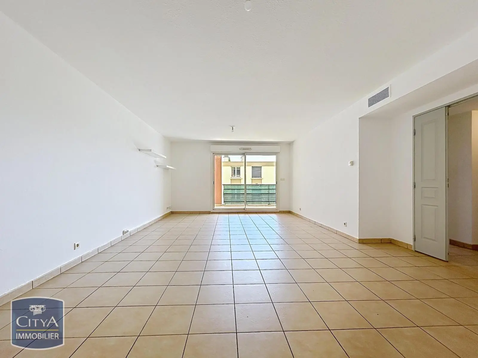 Photo 1 Appartement 3 pièces 74.52m²