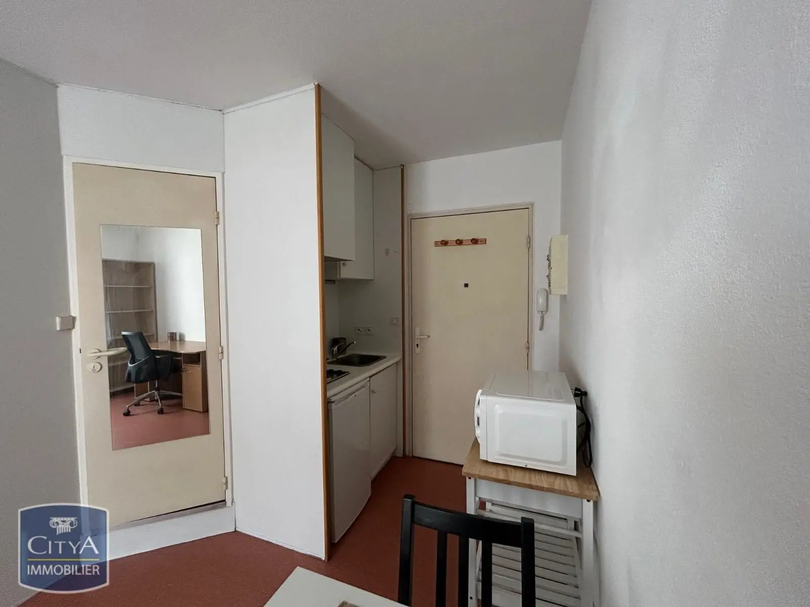 Photo 3 Appartement 1 pièce 18m²