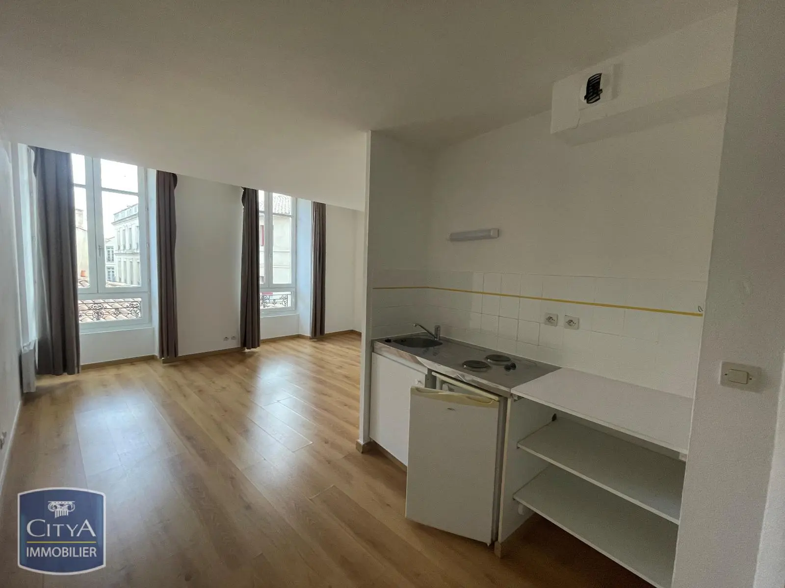 Photo 1 Appartement 1 pièce 31.38m²