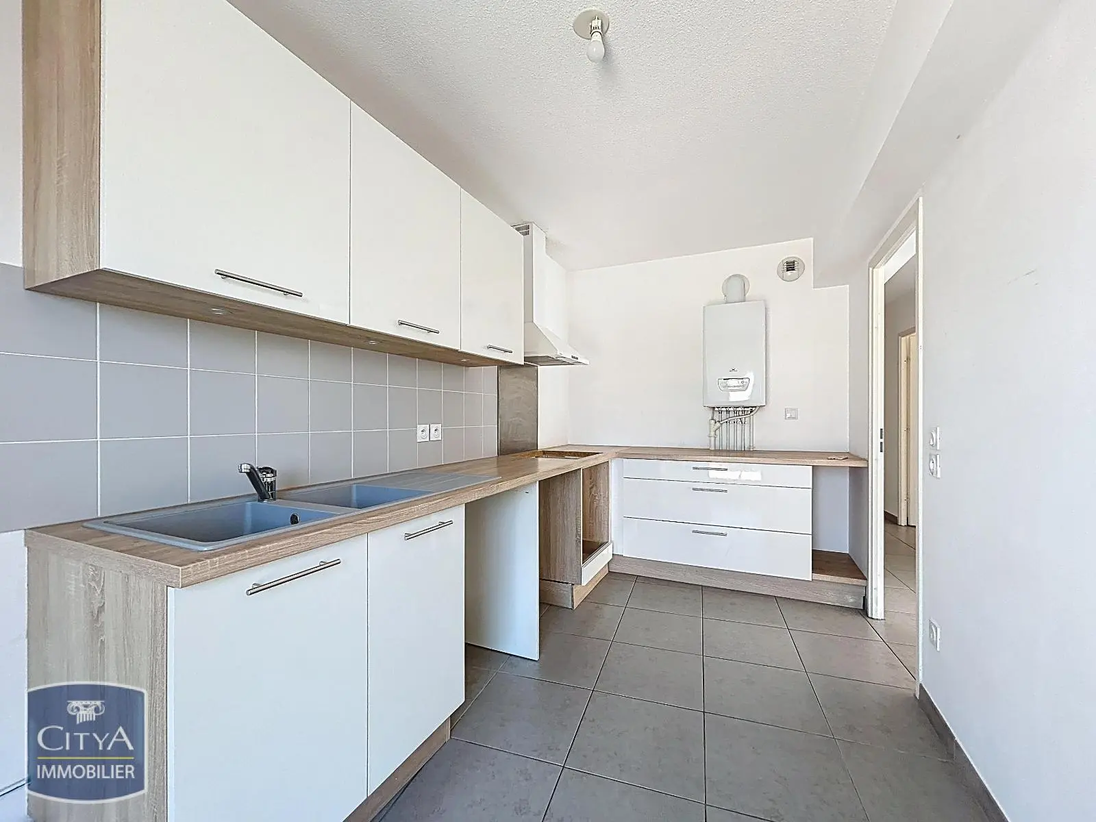 Photo 2 Appartement 4 pièces 83.85m²