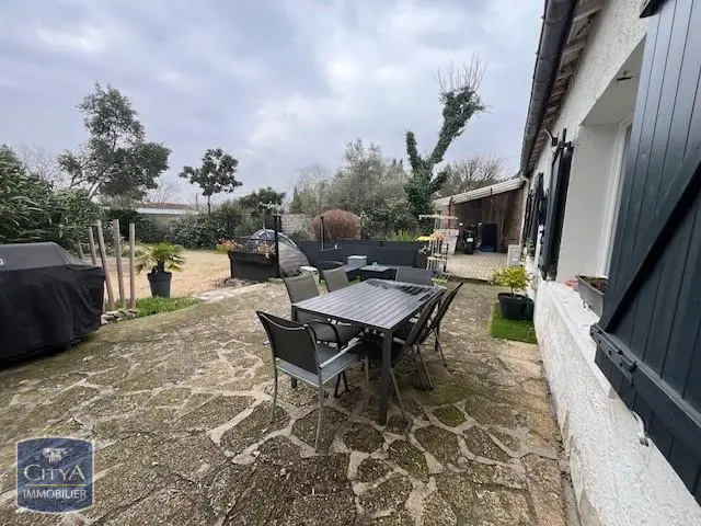 MAISON - LOCATION -  7 PIECES - JARDIN