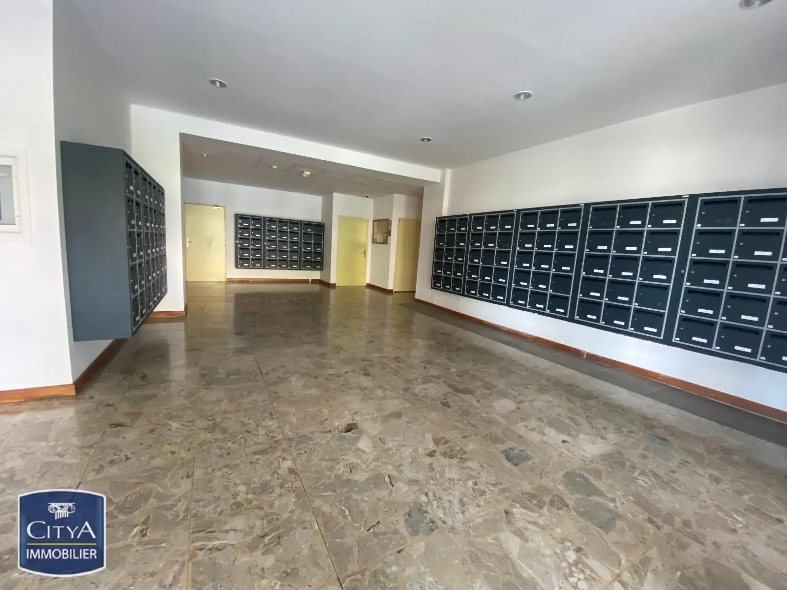 Photo 3 Appartement 1 pièce 22.87m²