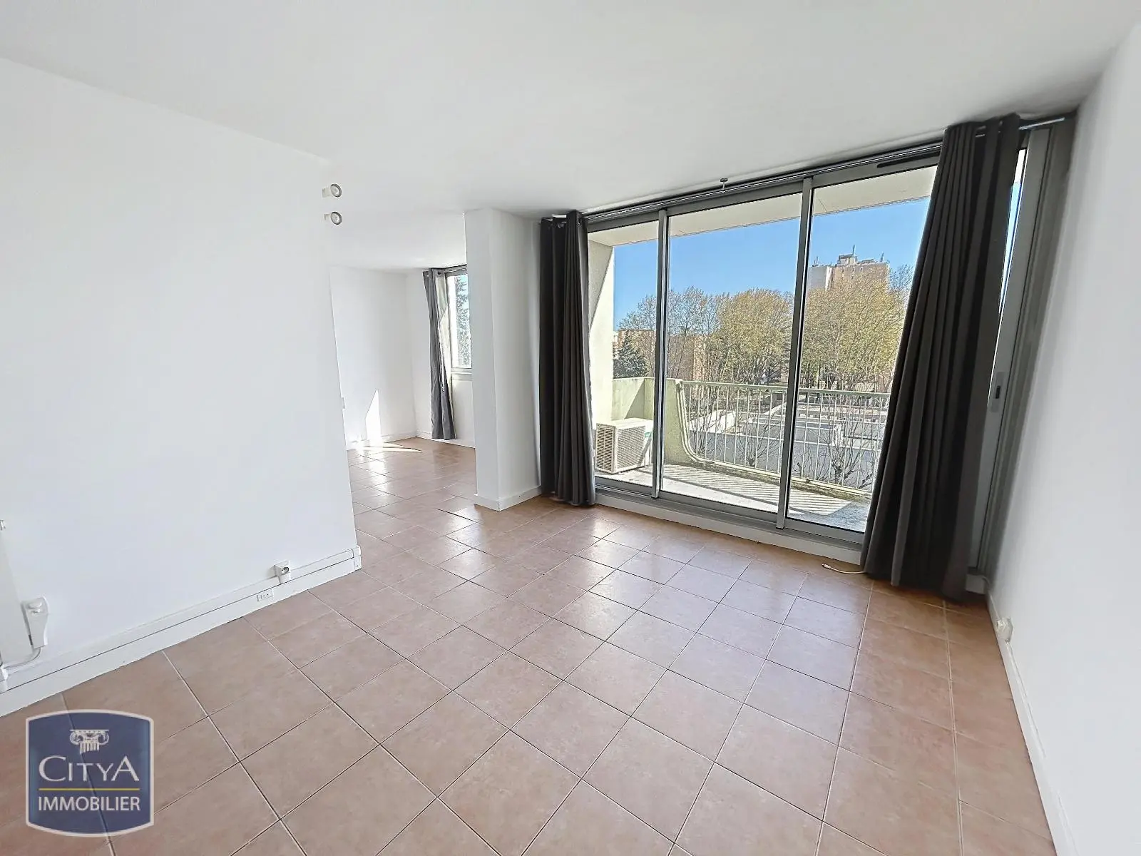 Photo 2 Appartement 2 pièces 33.51m²