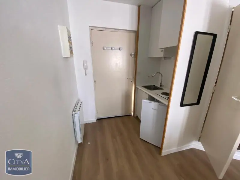 Photo 4 Appartement 1 pièce 18.32m²
