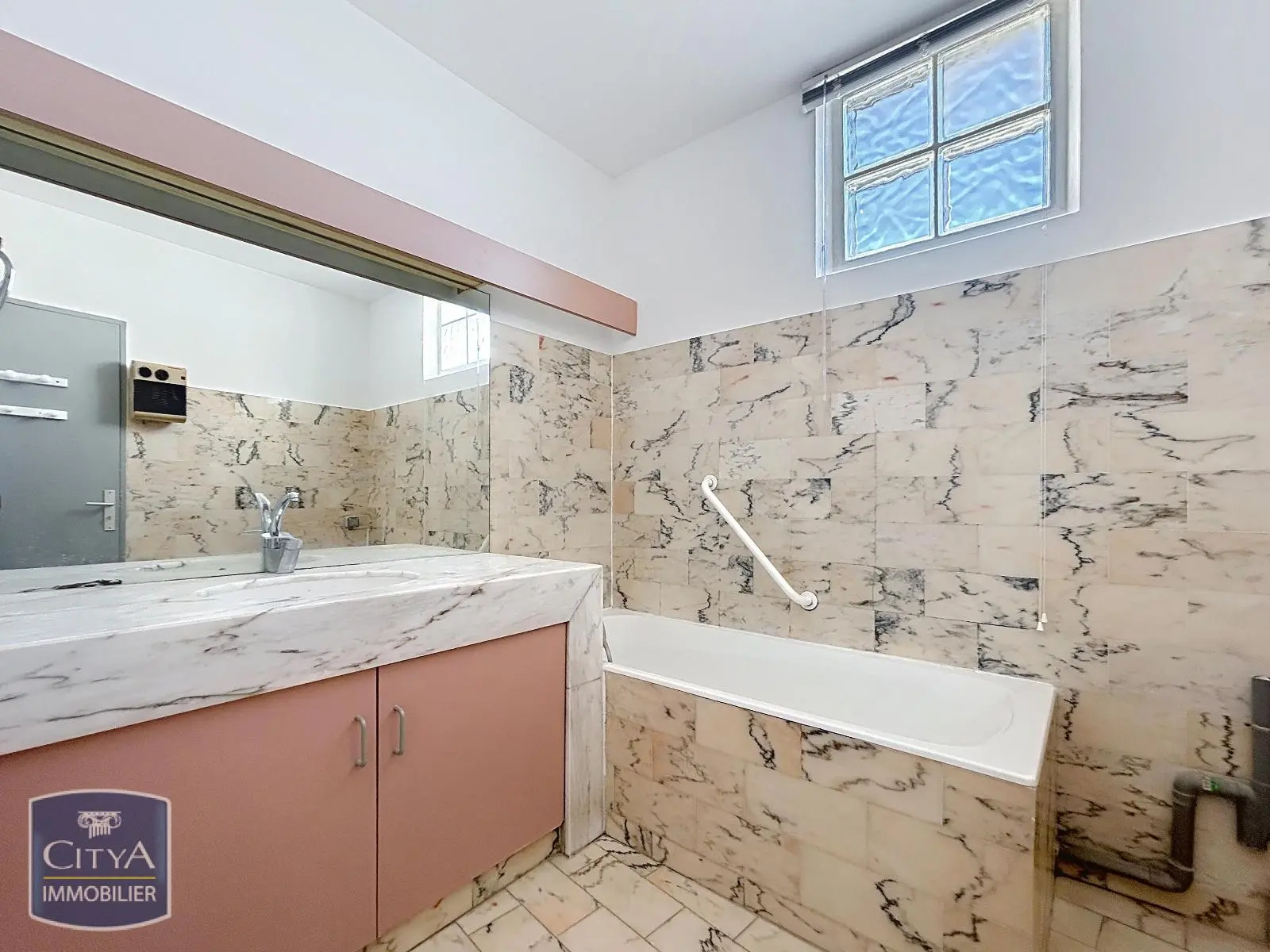 Photo 7 Appartement 2 pièces 70.8m²