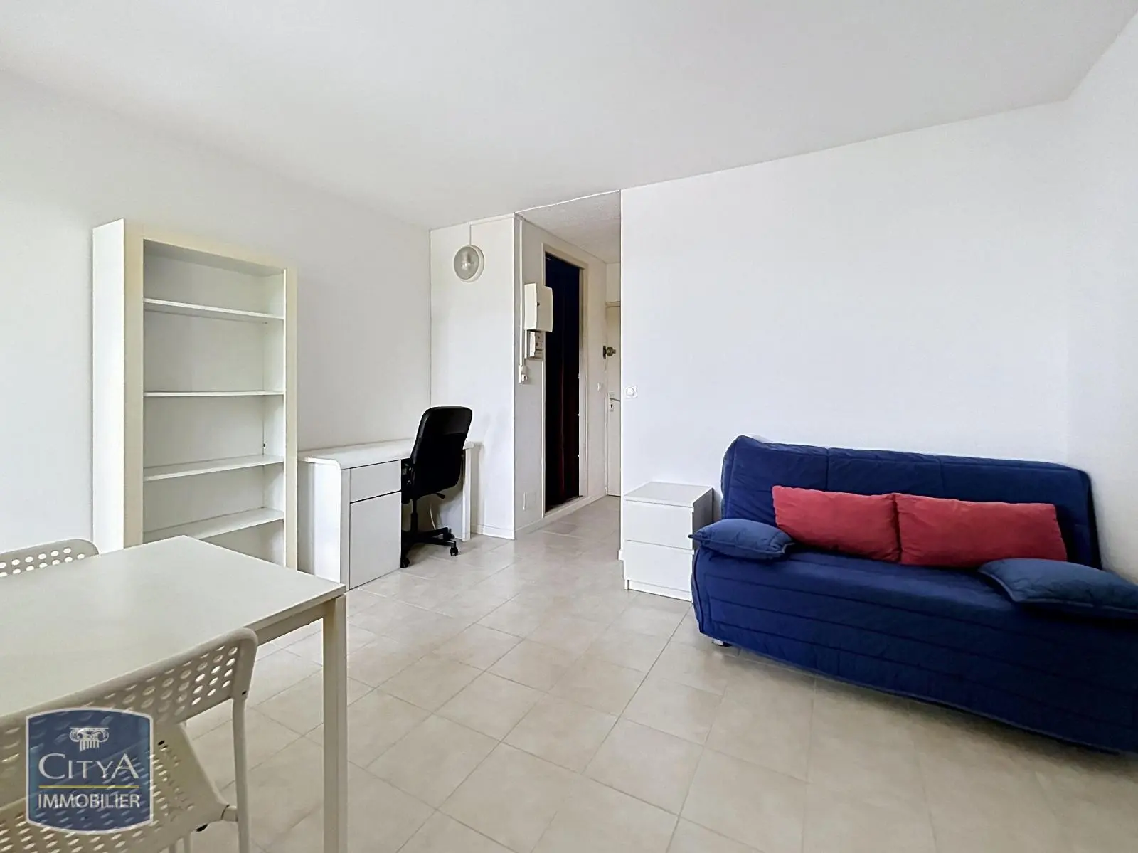 Photo 2 Appartement 1 pièce 20.44m²