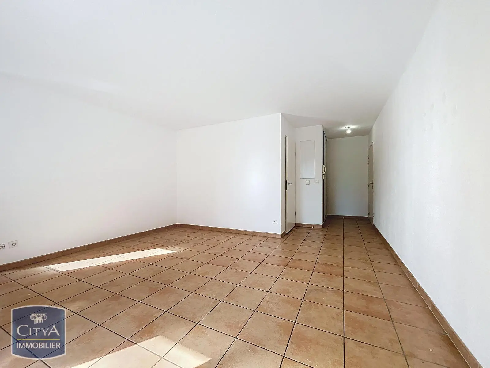 Photo 1 Appartement 2 pièces 54.79m²