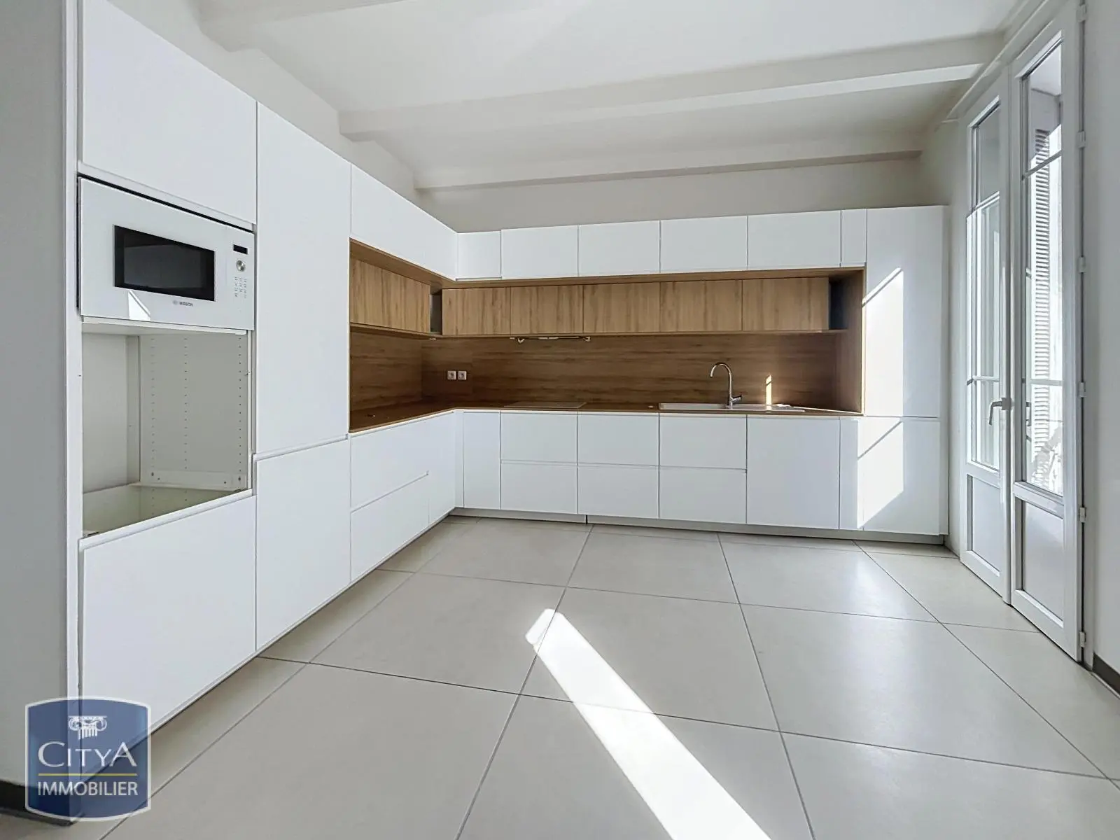 Photo 1 Appartement 4 pièces 96.69m²