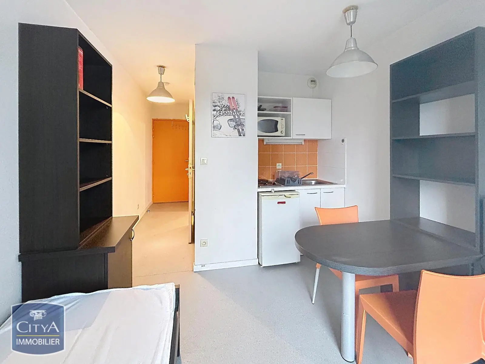 Photo 2 Appartement 1 pièce 18.6m²