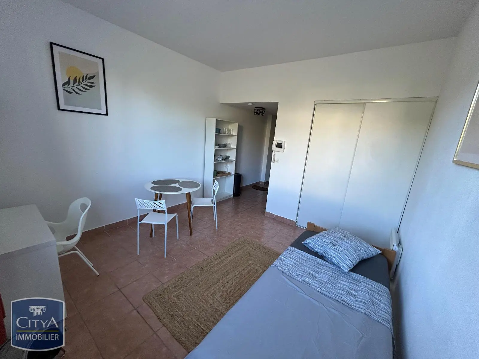 Photo 2 Appartement 1 pièce 22.83m²