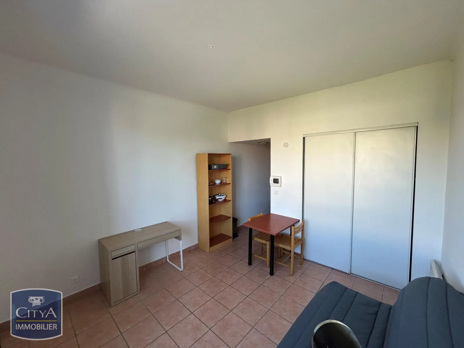 Photo 1 Appartement 1 pièce 24m²