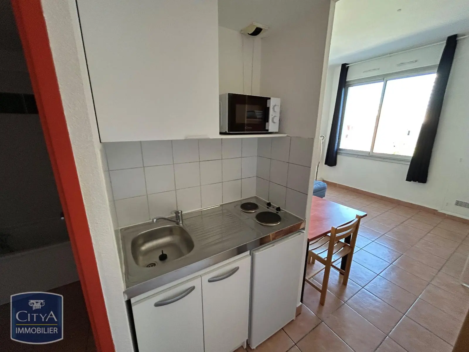 Photo 2 Appartement 1 pièce 24m²