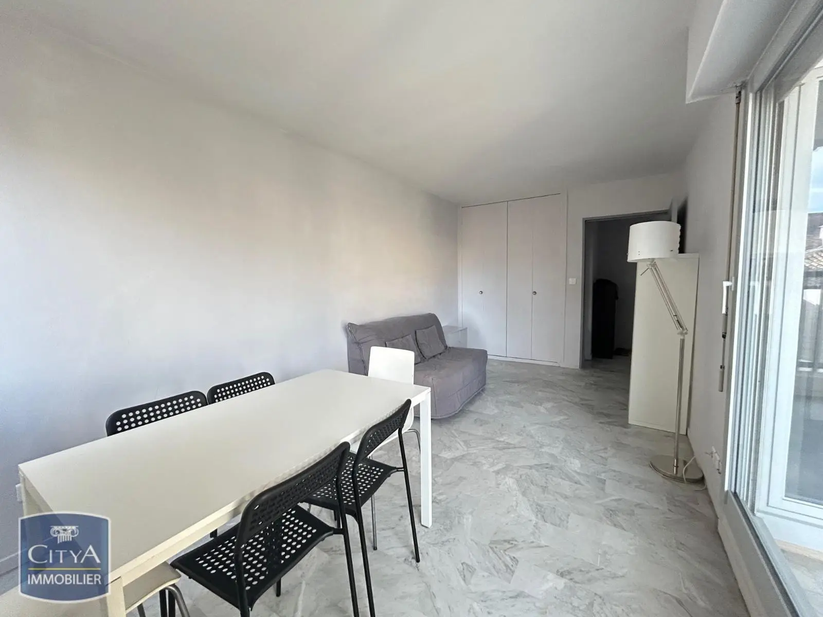 Photo 4 Appartement 1 pièce 30.48m²