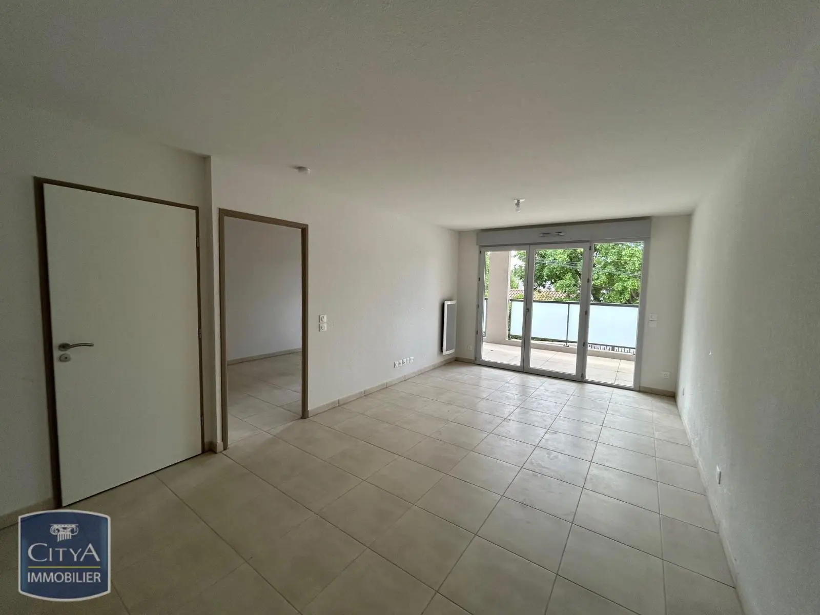 LOCATION - T2 - NIMES - RESIDENCE NEUVE - PARKING - BALCON