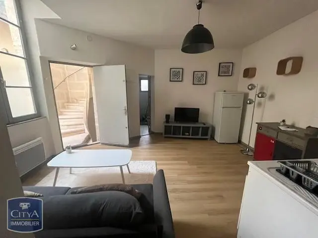 Photo 2 Appartement 1 pièce 24.31m²