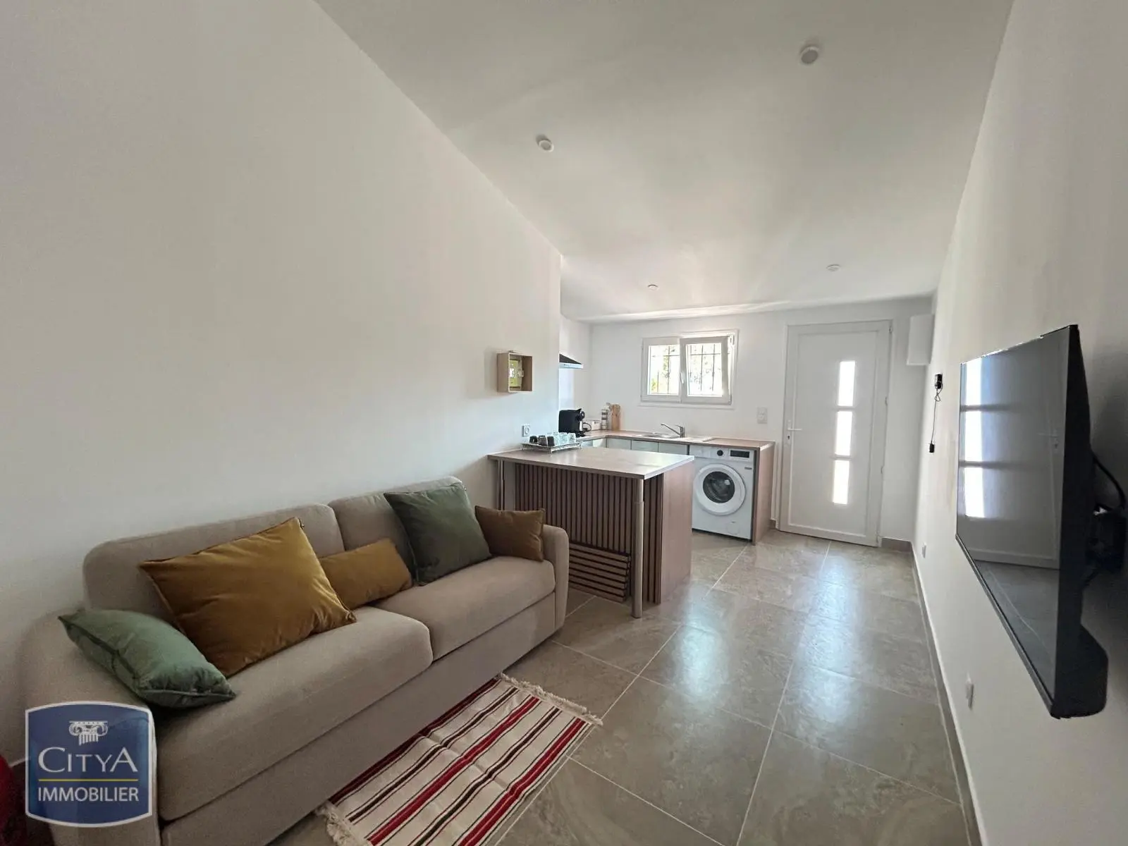 Photo 3 Appartement 1 pièce 17.42m²