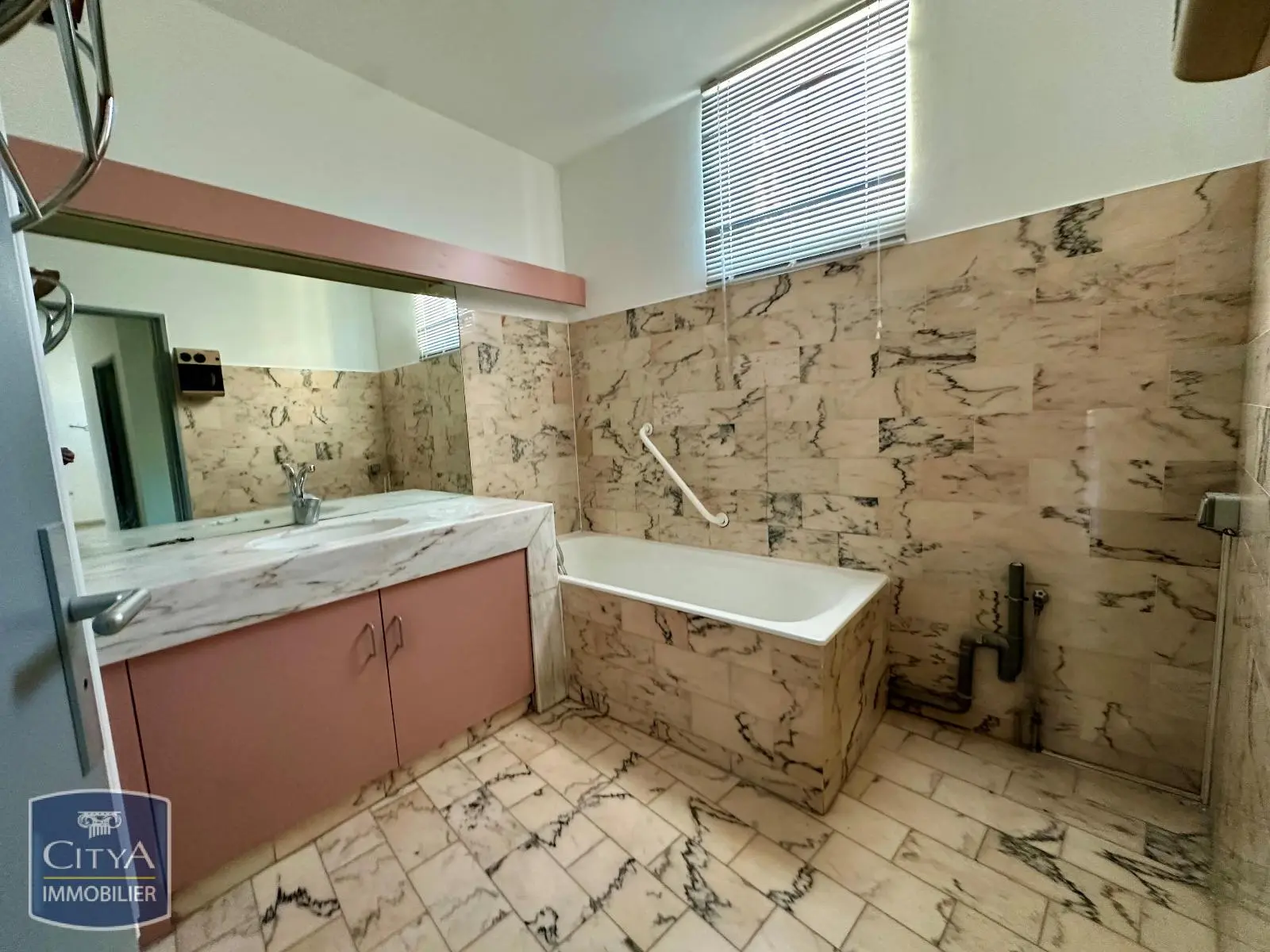 Photo 8 Appartement 2 pièces 70.8m²