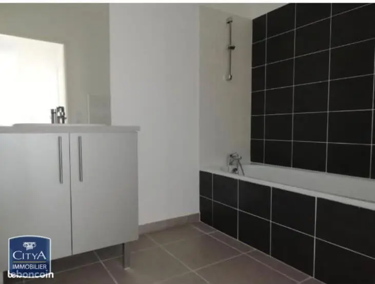 Photo 8 Appartement 4 pièces 83.85m²