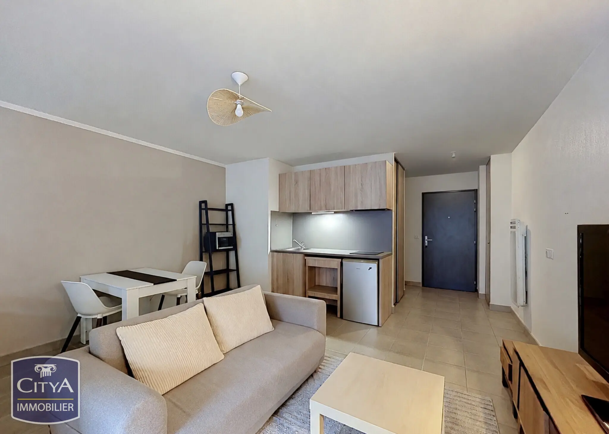 Appartement 1 pièce 33 m² · à Nîmes · 33,3 m² · 82 500 €