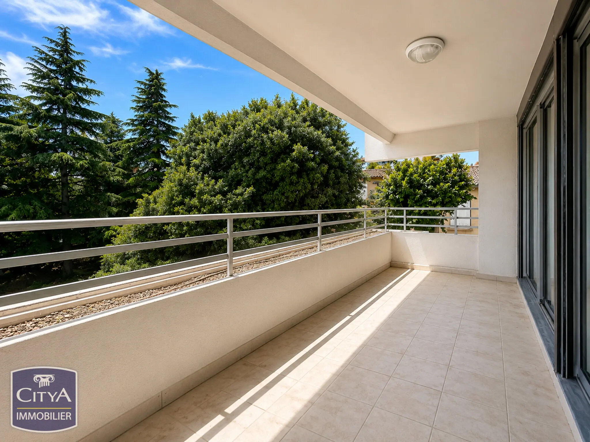 Photo 2 Appartement 3 pièces 98m²
