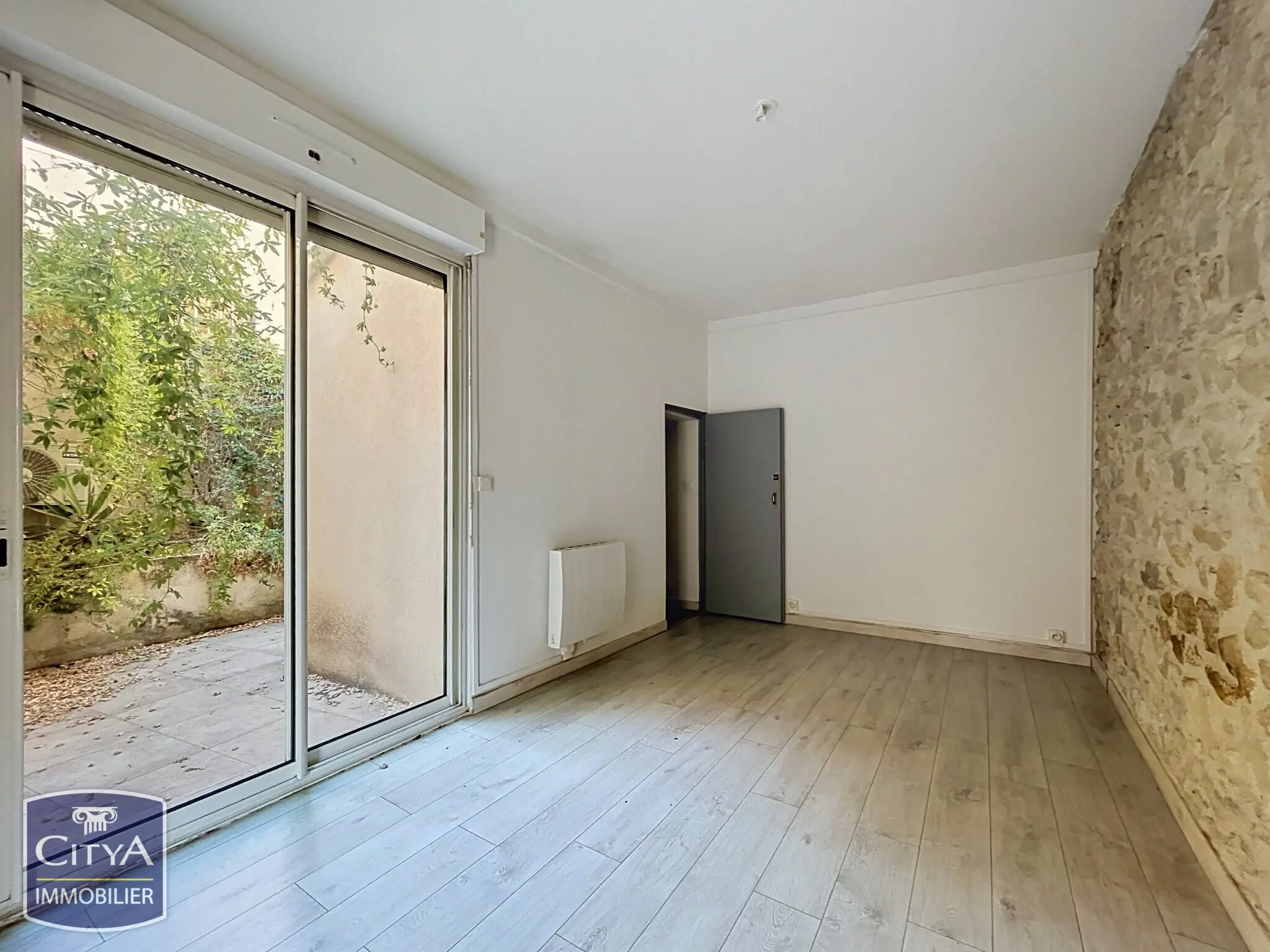 Photo 6 Immeuble 180m²