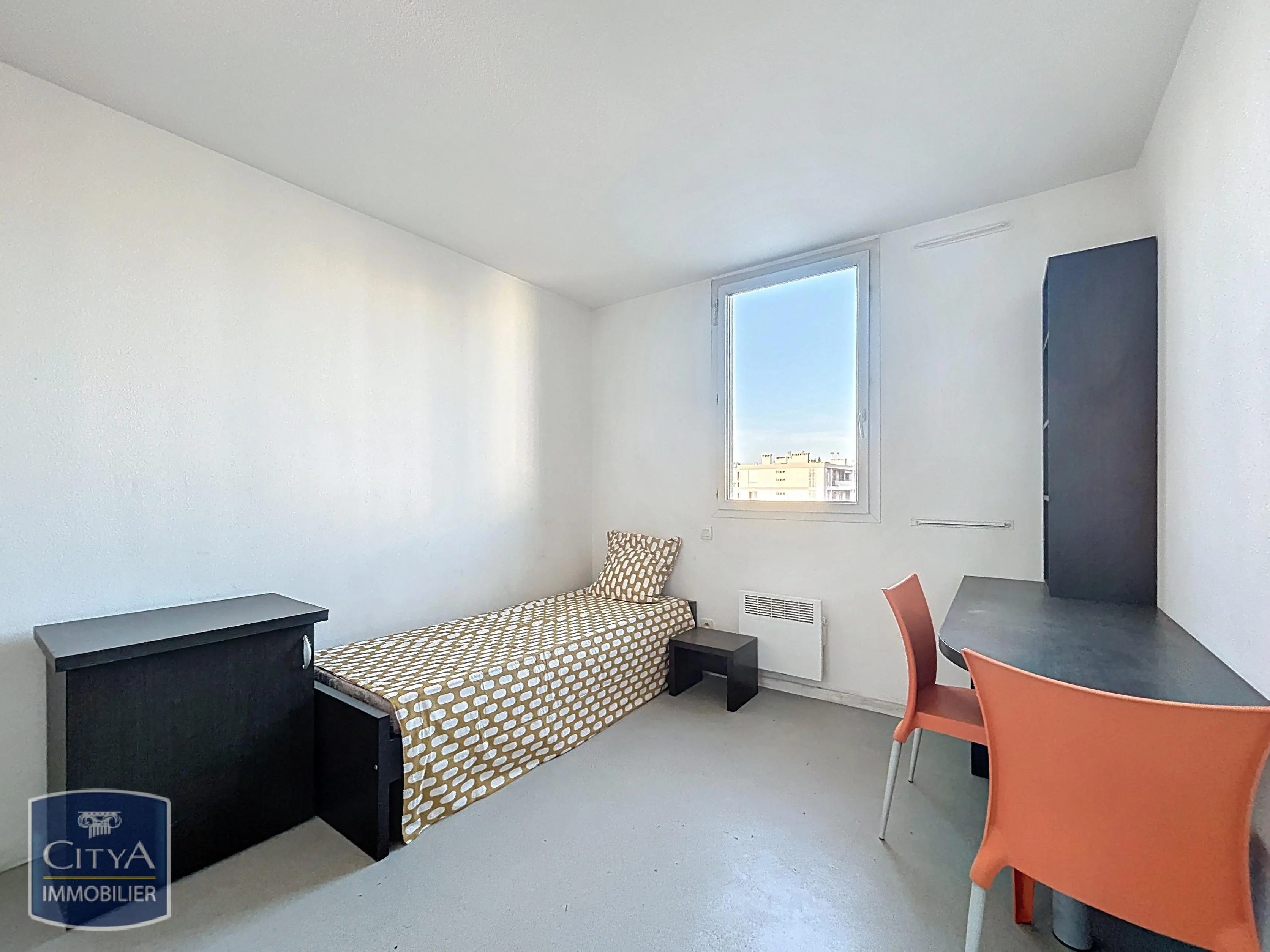 Photo 1 Appartement 1 pièce 18m²