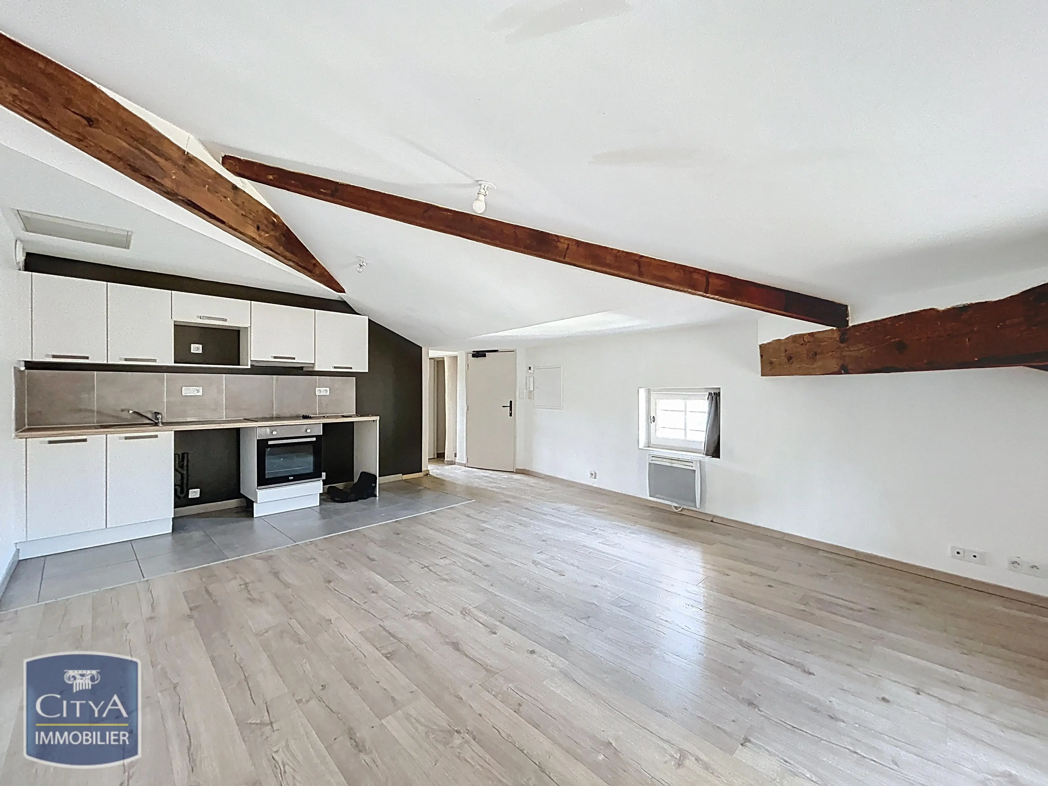 Photo 2 Appartement 3 pièces 56m²